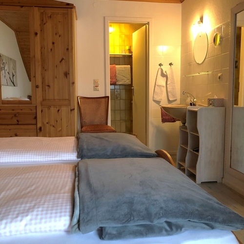 Das andere der beiden Doppelzimmer - Das andere der beiden Doppelzimmer -